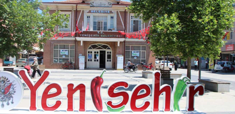 Yenişehir’de Yetim çocukların istekleri yerine getirildi.