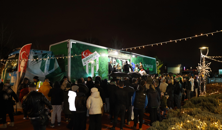 Bursaspor,  taraftarla buluştu