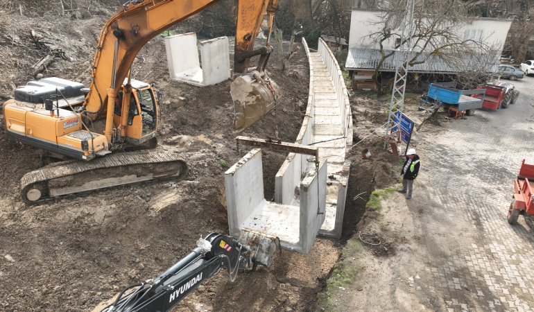 Gemlik’te altyapı ve üstyapı Büyükşehir ile güçleniyor