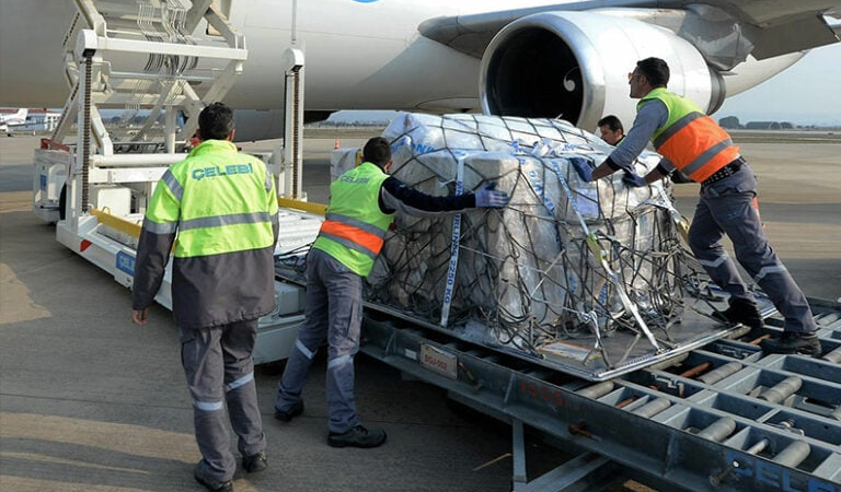Yenişehir Havalimanı gümrüklü kargo üssü haline geliyor