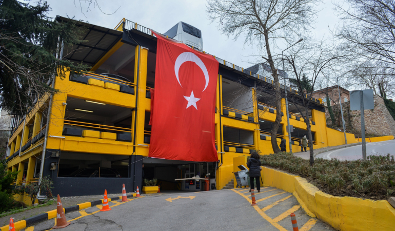 Bursa Türk bayraklarıyla donatıldı