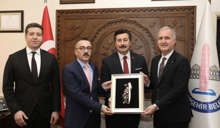 HEDEF İSTİHDAM VE YENİ YATIRIMLAR KAZANDIRMAK