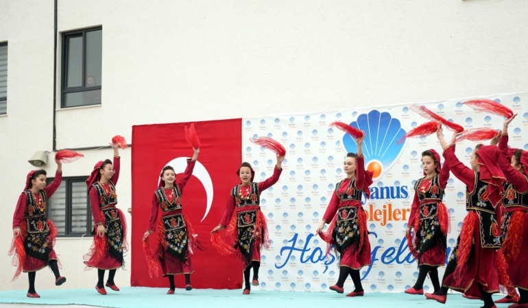 YENİŞEHİR OKYANUS KOLEJİNDEN MUHTEŞEM NEVRUZ ETKİNLİKLERİ