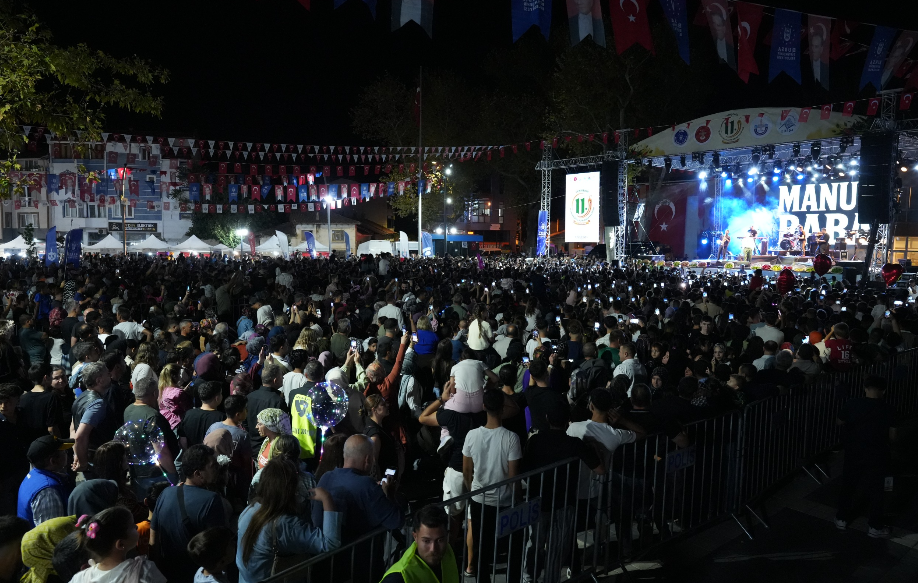 MANUŞ KONSER (3)