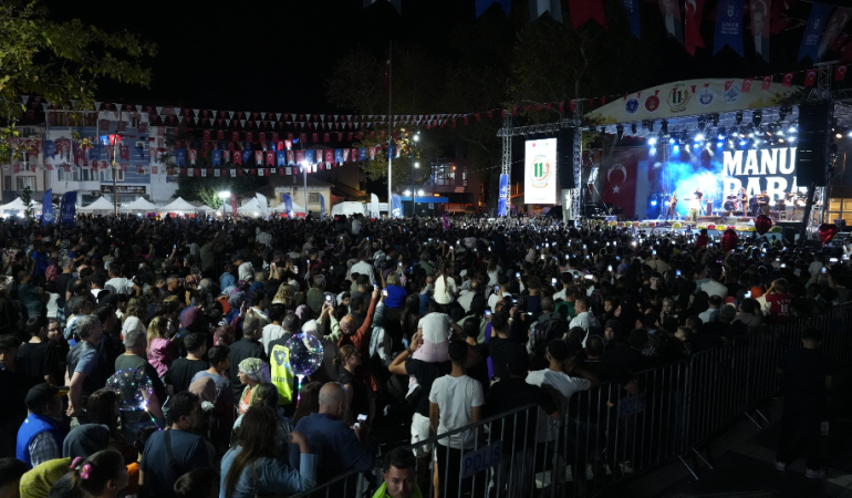 MANUŞ KONSER (3)