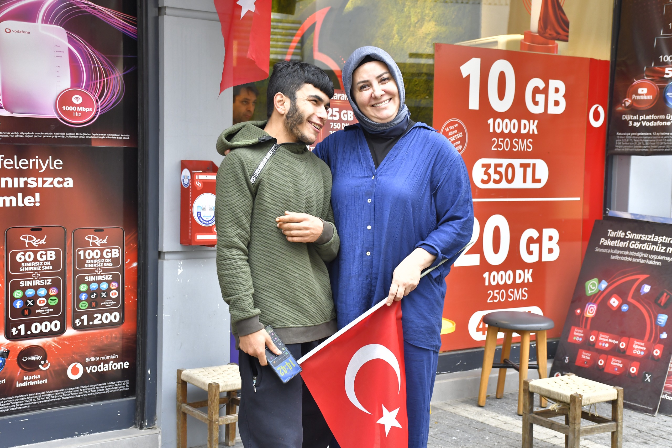 ÖZEL (3)